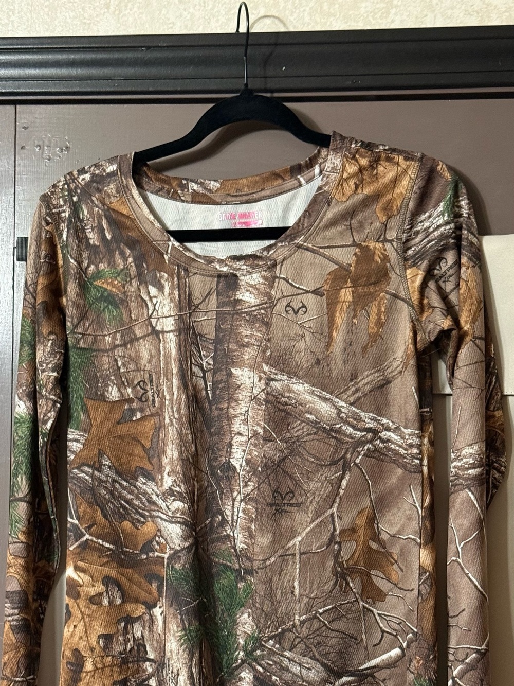 Girls' Long-Sleeve Camo Tee - Realtree Style